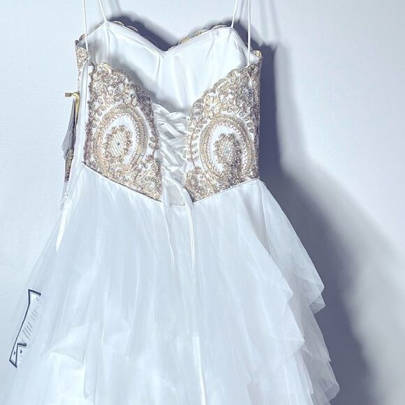 SAY YES TO THE PROM Juniors' Embellished Strapless Cascade Gown, evening dress 5 - Picture 13 of 16